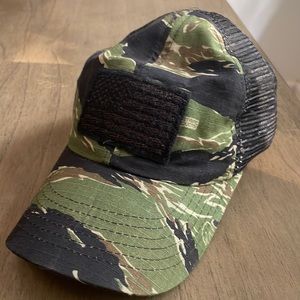 Rogue American flag patch hat